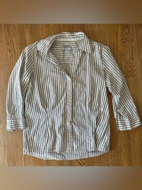 Croft & Barrow striped button up top